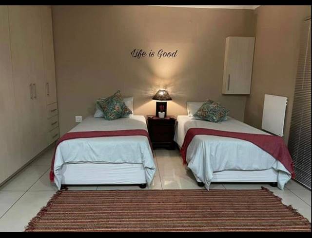6 BEDROOM HOUSE TO LET IN THREE RIVERS